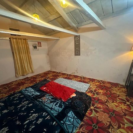 Deodar Village Homestay Devalsari ムスーリー エクステリア 写真