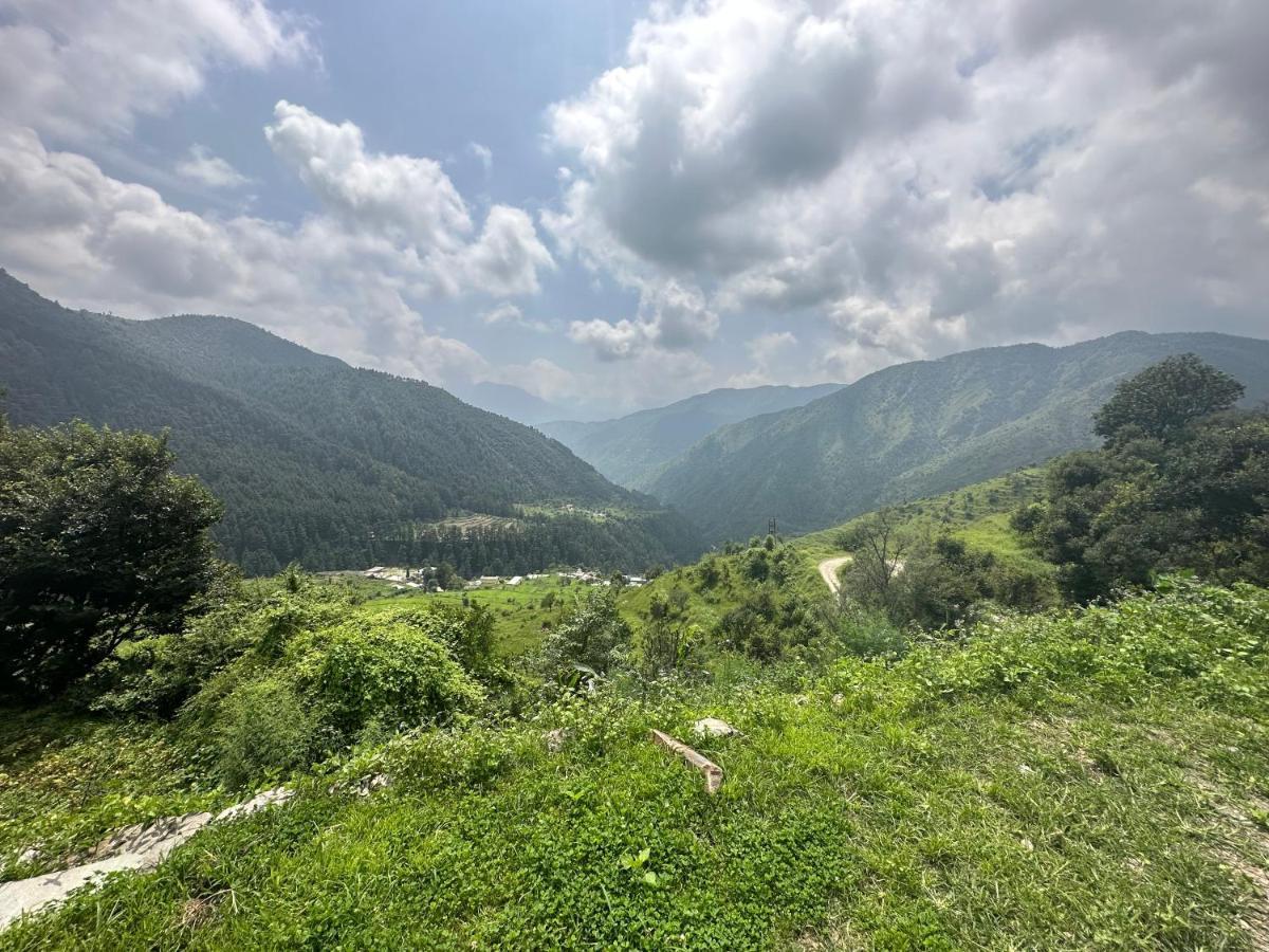 Deodar Village Homestay Devalsari ムスーリー エクステリア 写真