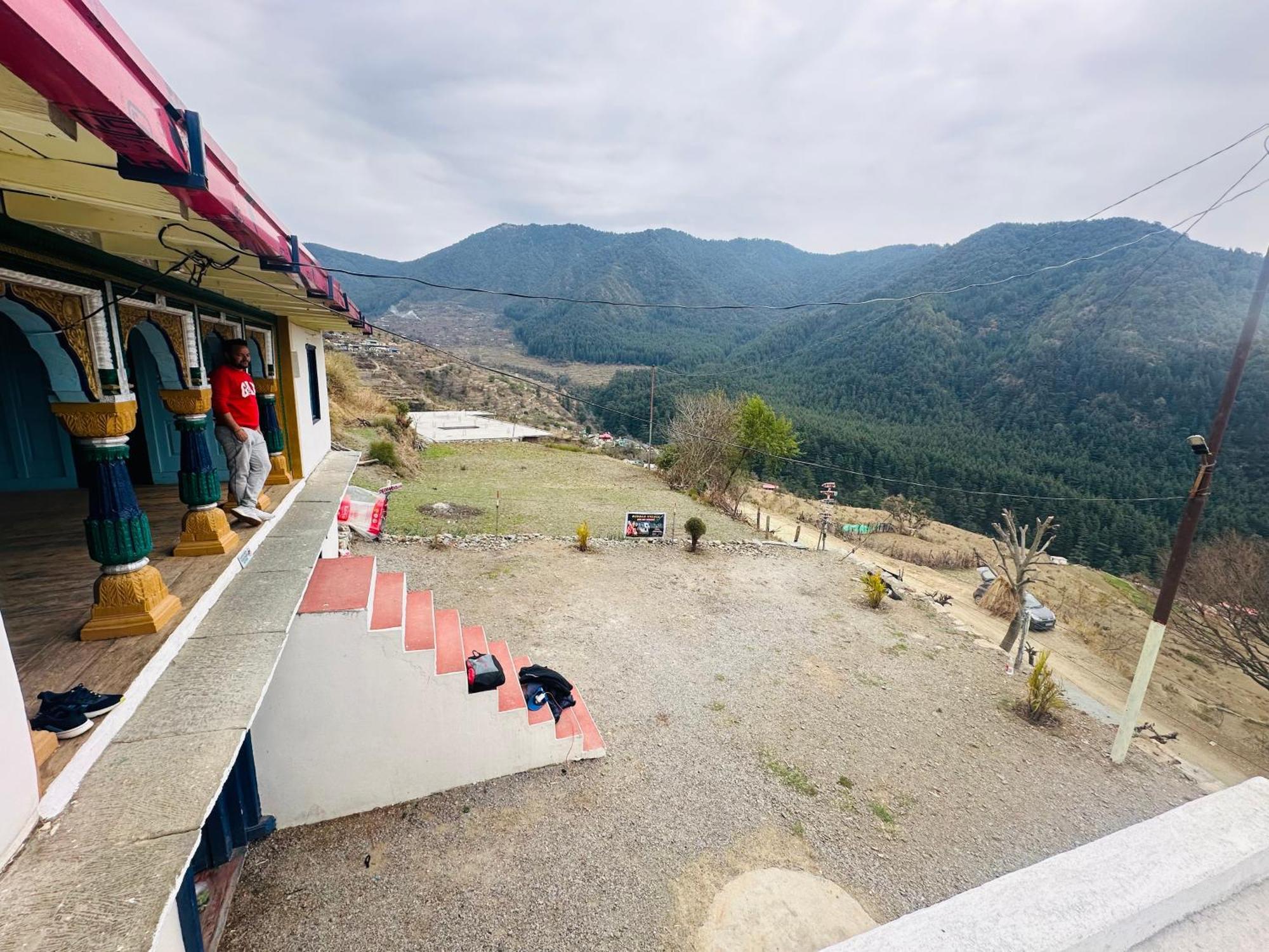 Deodar Village Homestay Devalsari ムスーリー エクステリア 写真
