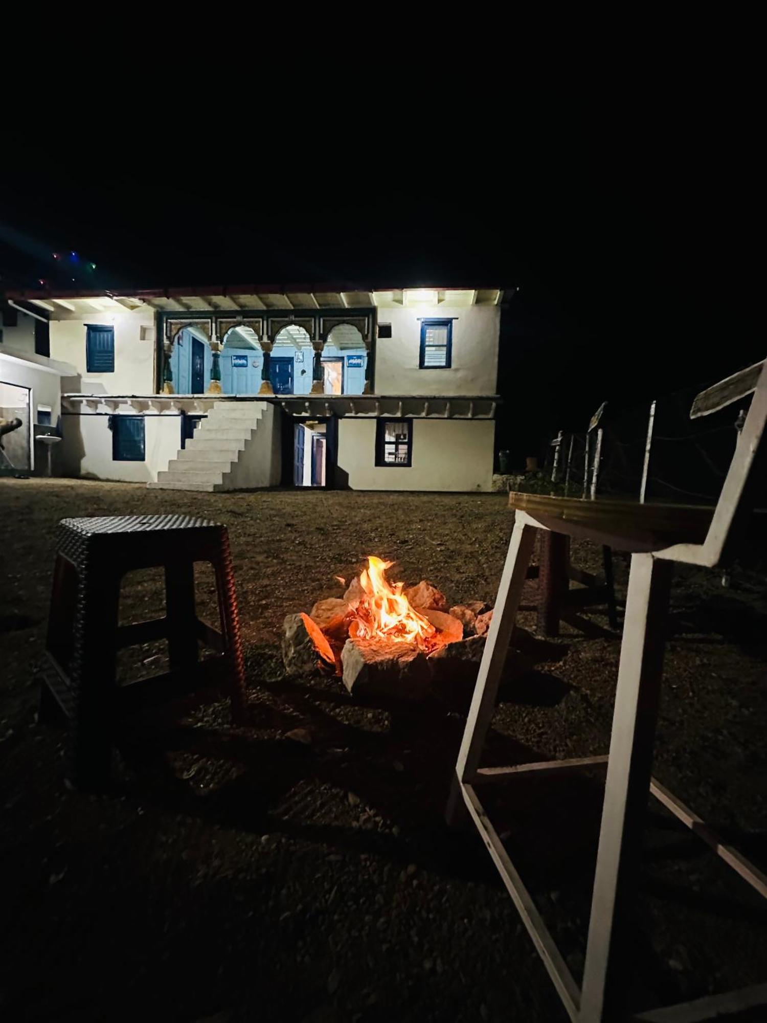 Deodar Village Homestay Devalsari ムスーリー エクステリア 写真