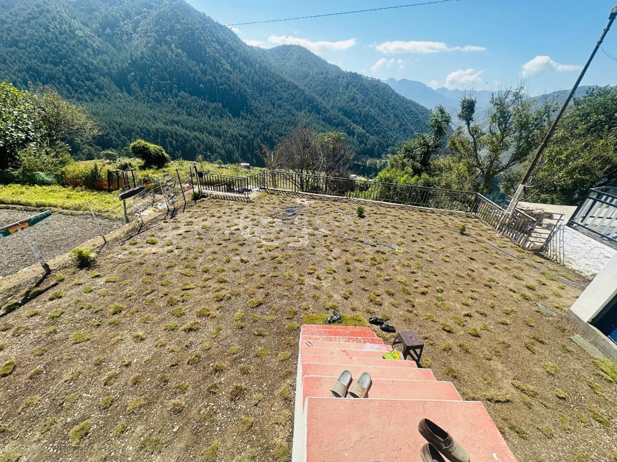 Deodar Village Homestay Devalsari ムスーリー エクステリア 写真