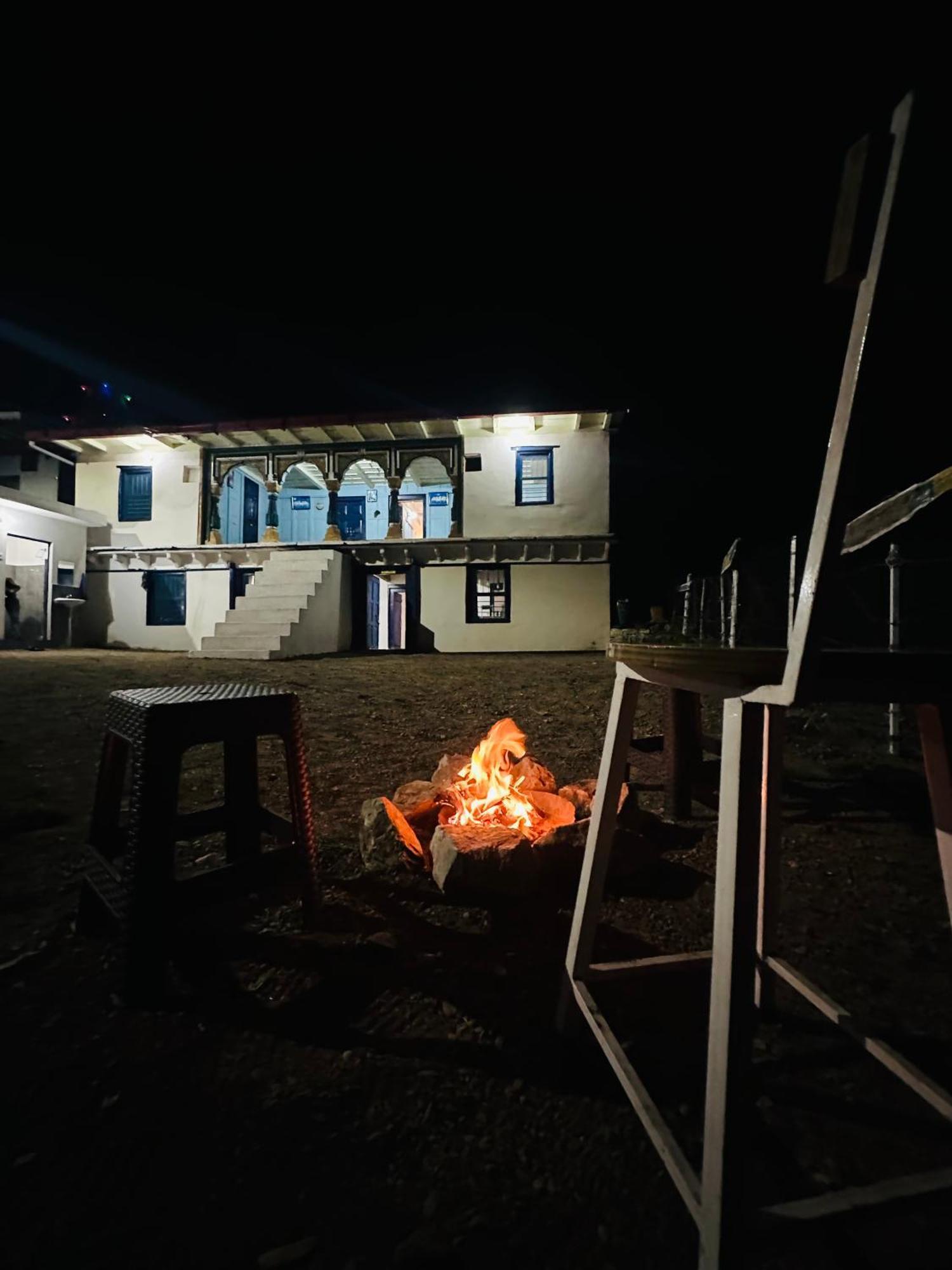 Deodar Village Homestay Devalsari ムスーリー エクステリア 写真