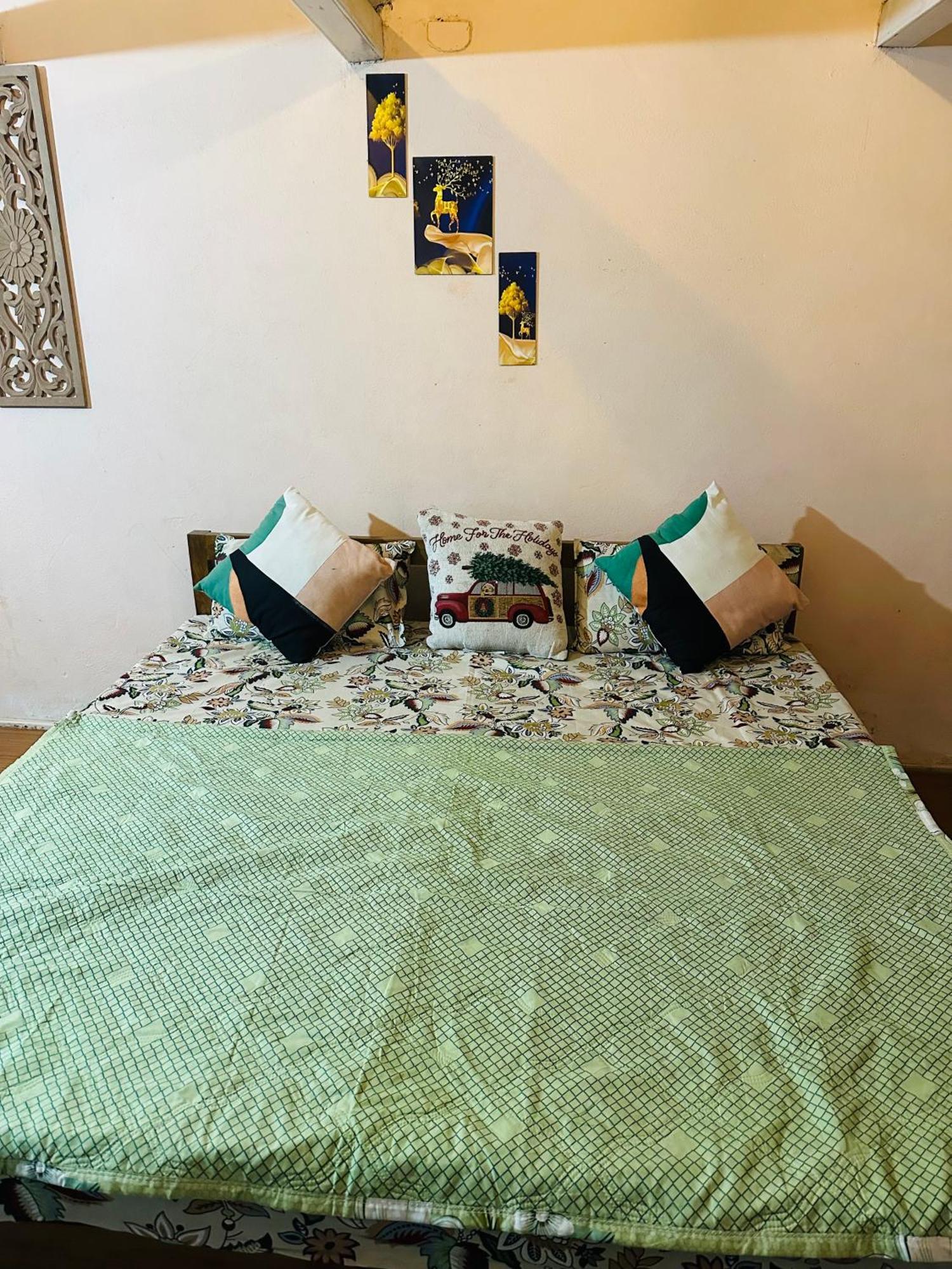 Deodar Village Homestay Devalsari ムスーリー エクステリア 写真